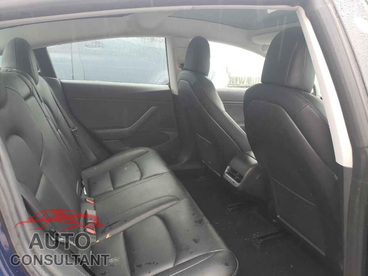 TESLA MODEL 3 2019 - 5YJ3E1EA3KF299221