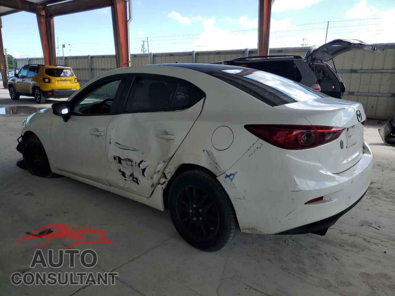 MAZDA 3 2017 - 3MZBN1U7XHM117646