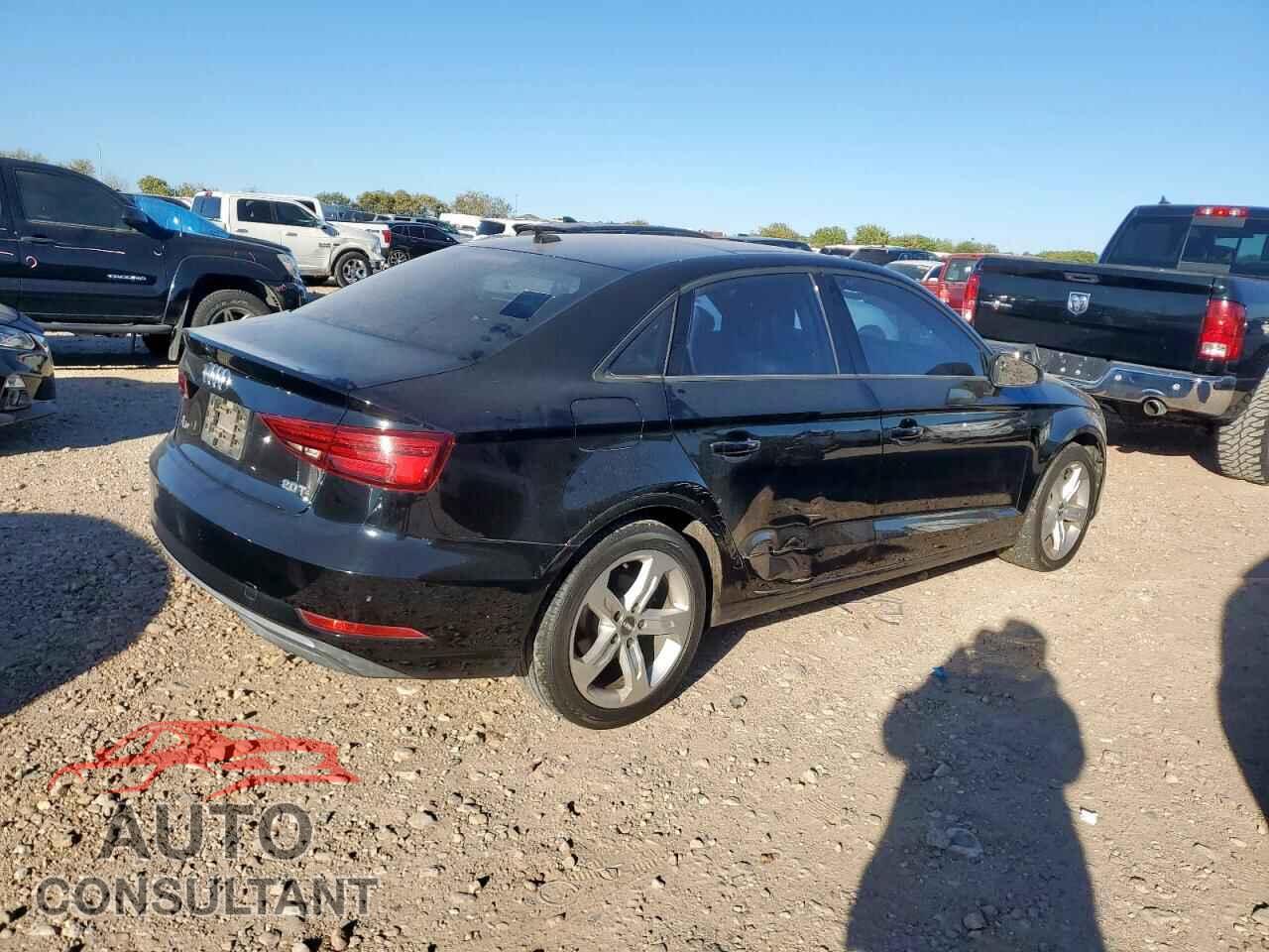 AUDI A3 2017 - WAUAUGFF1H1025604
