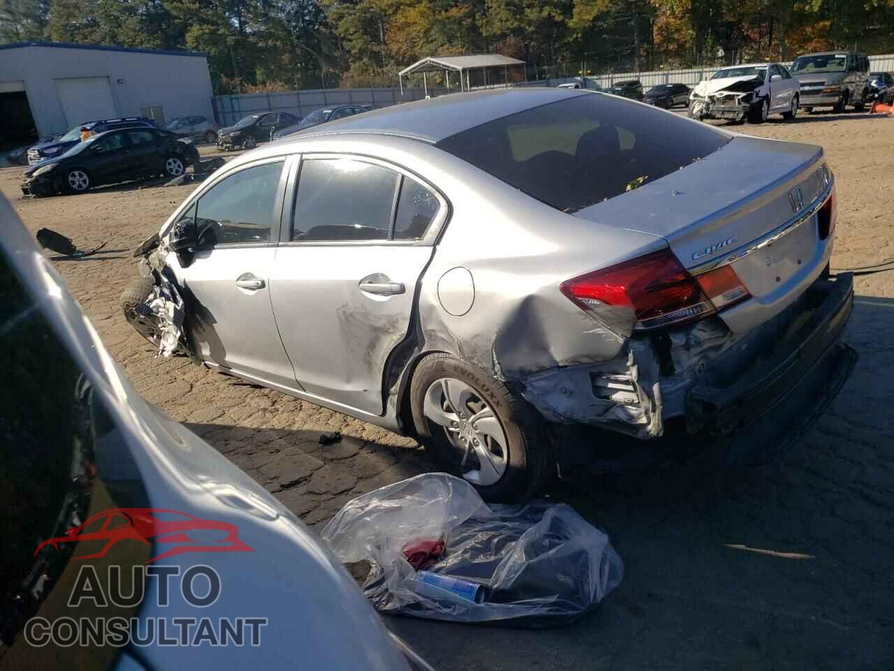 HONDA CIVIC 2013 - 2HGFB2F56DH582630