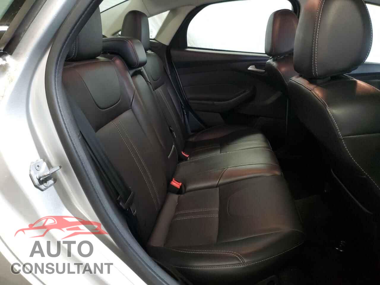 FORD FOCUS 2014 - 1FADP3F25EL160927