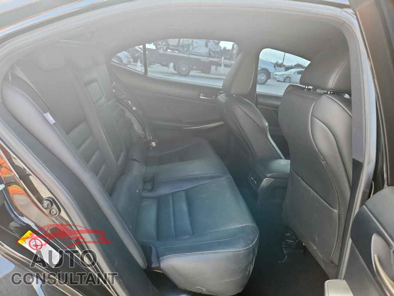 LEXUS IS 2017 - JTHCE1D26H5012943