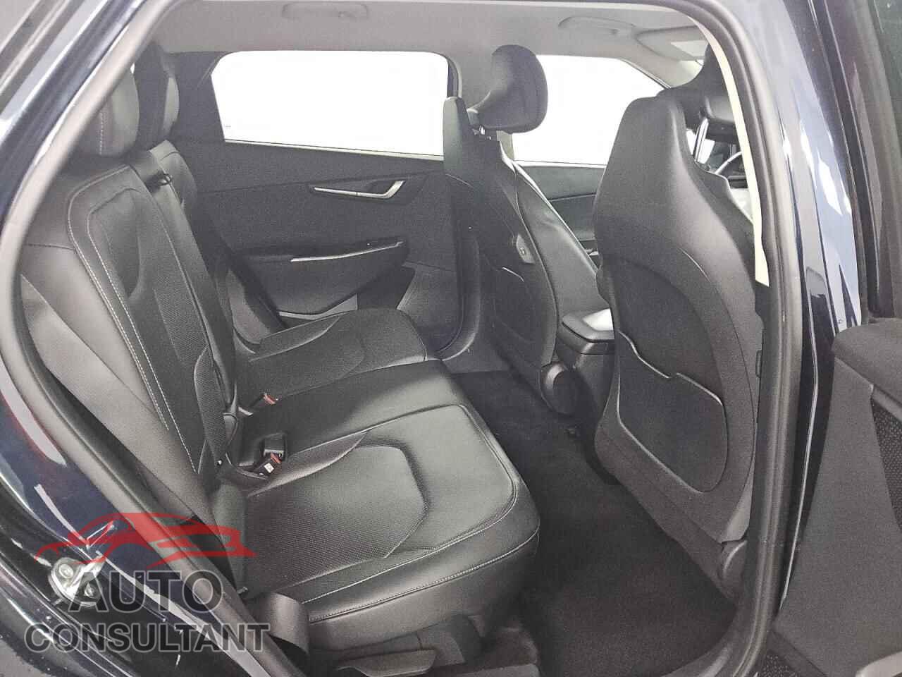 KIA EV6 LIGHT 2023 - KNDC34LA9P5149956