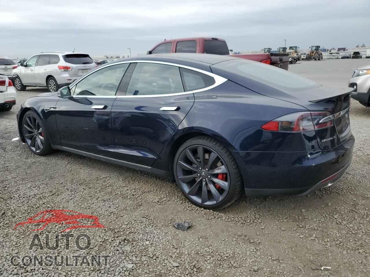 TESLA MODEL S 2015 - 5YJSA1H2XFFP73392