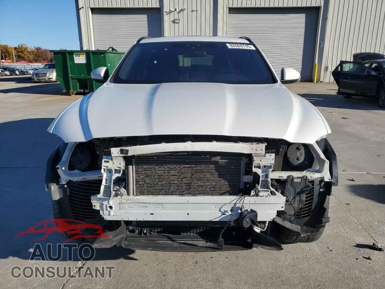 JAGUAR F-PACE 2018 - SADCM2FV9JA288925