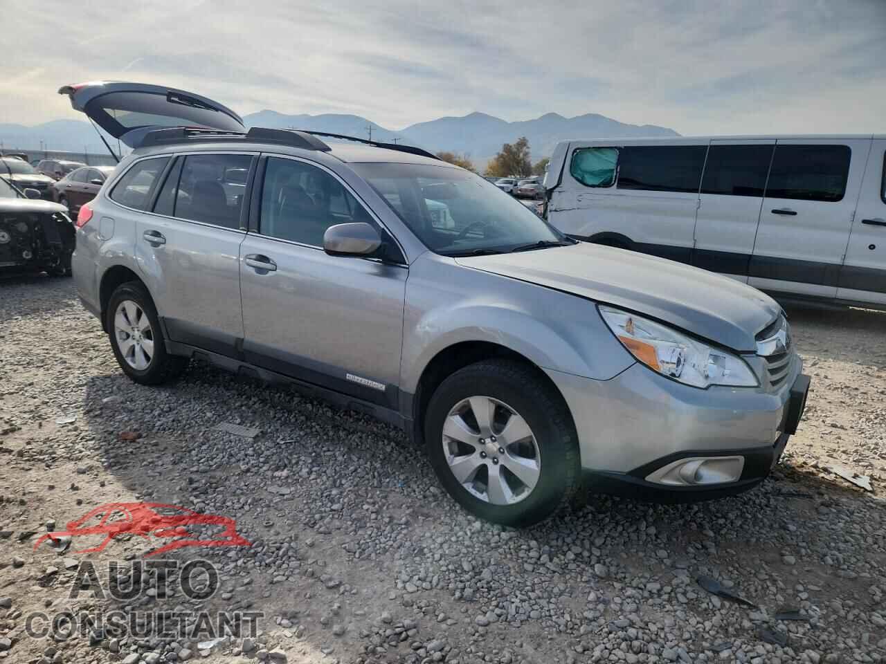 SUBARU OUTBACK 2011 - 4S4BRBKC8B3372801