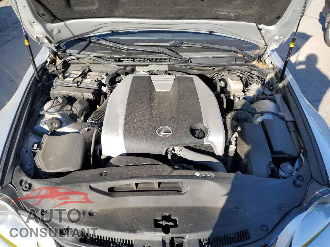 LEXUS IS 2014 - JTHCE1D23E5002933