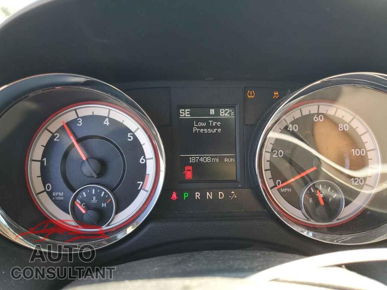 DODGE CARAVAN 2011 - 2D4RN5DGXBR660944