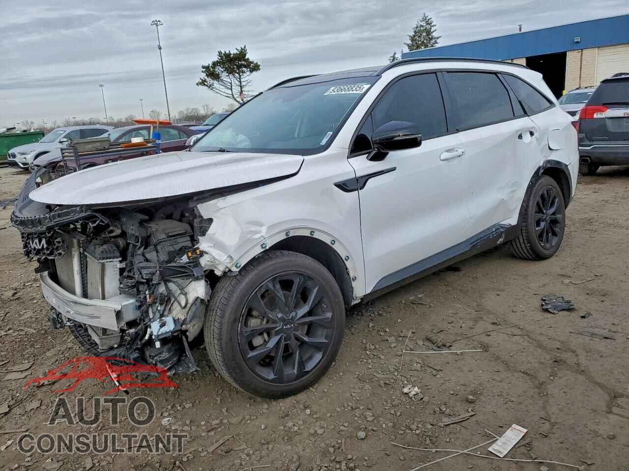 KIA SORENTO 2022 - 5XYRKDLF2NG089449