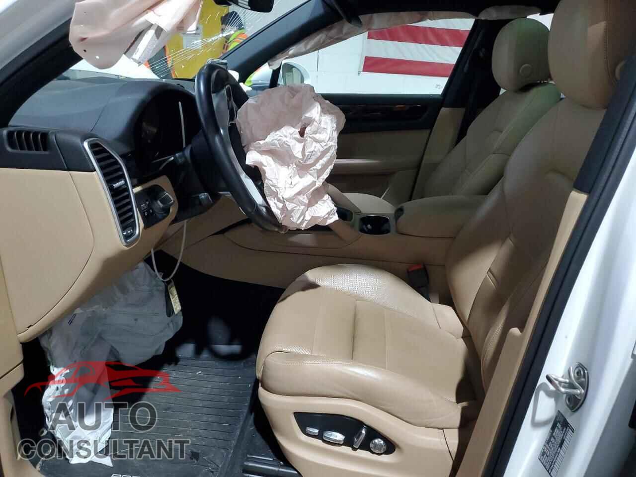 PORSCHE CAYENNE 2021 - WP1AA2AYXMDA07858