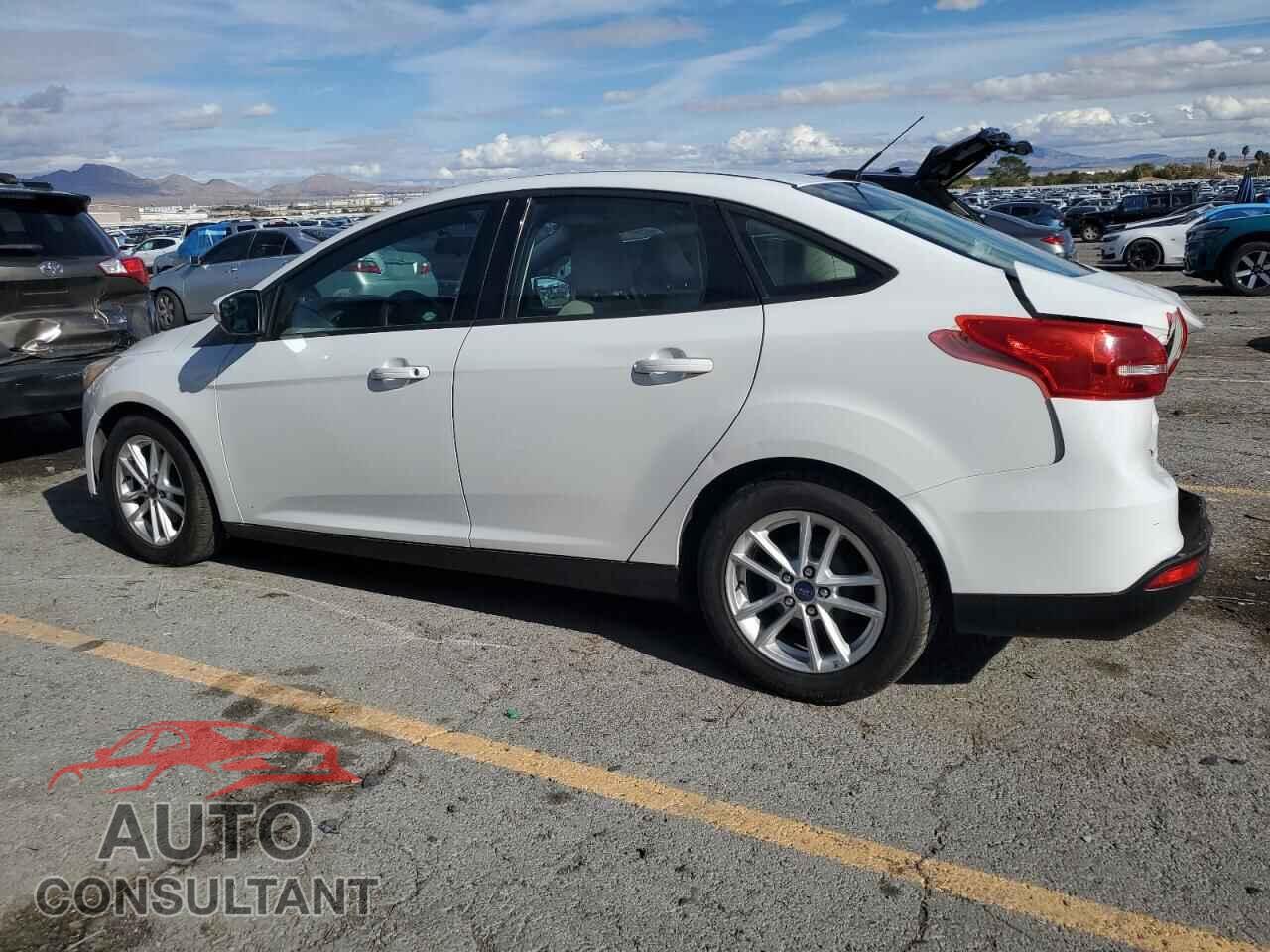 FORD FOCUS 2015 - 1FADP3F24FL262723