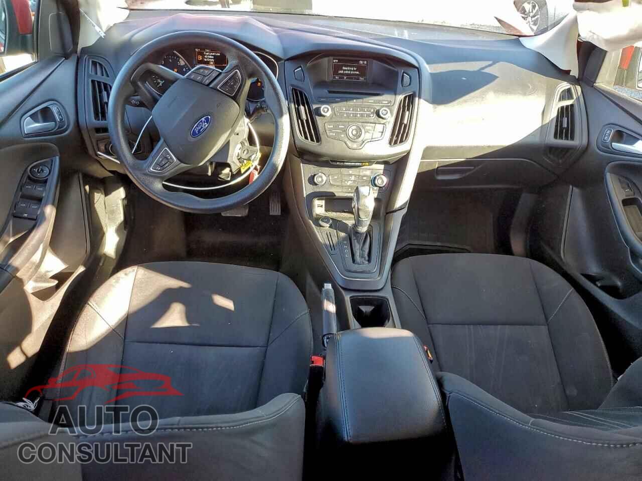 FORD FOCUS 2016 - 1FADP3F2XGL282346