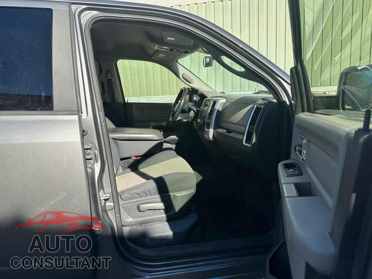DODGE RAM 1500 2012 - 1C6RD7GT0CS219352