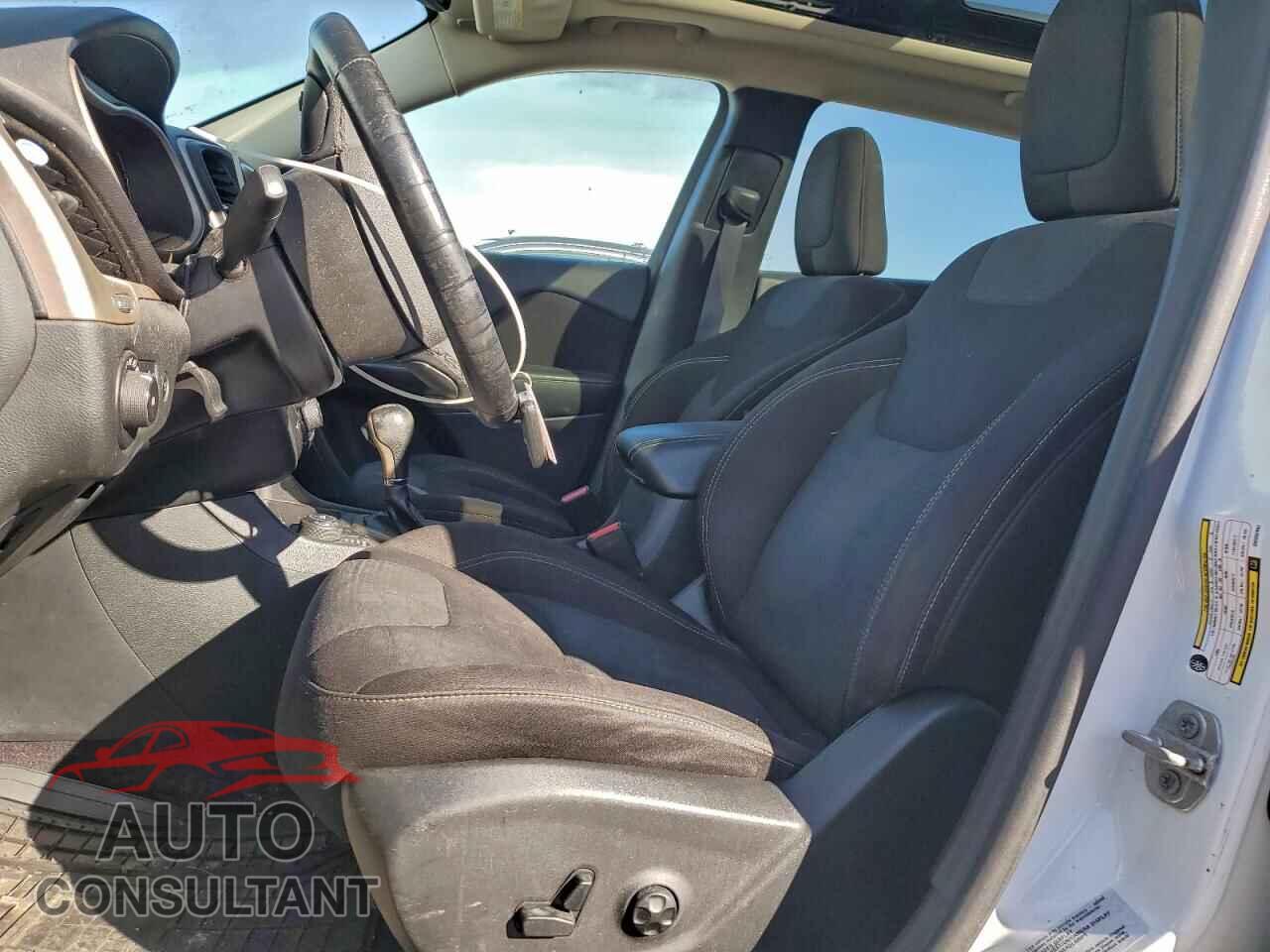 JEEP GRAND CHER 2016 - 1C4PJMCS2GW202992