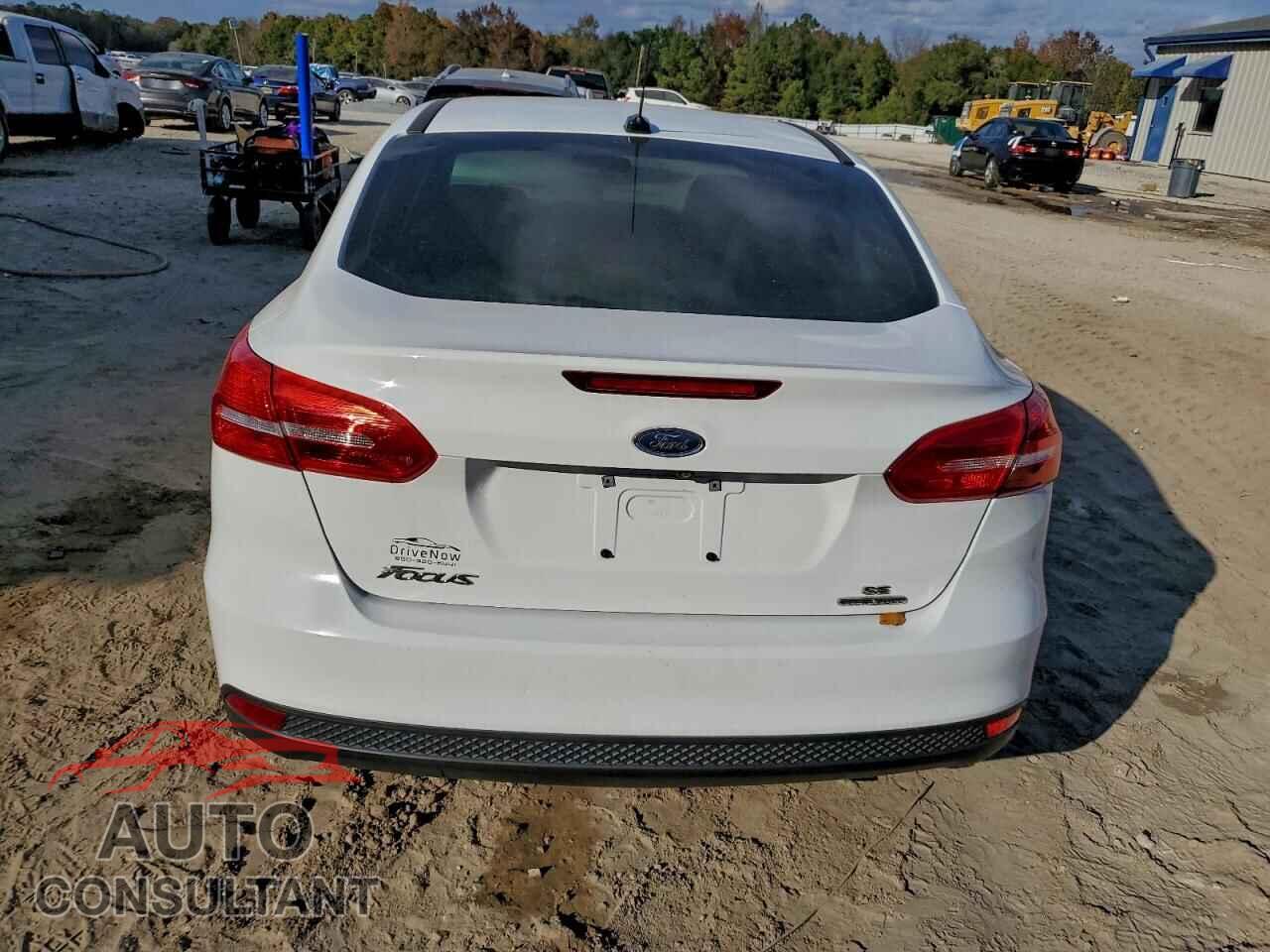FORD FOCUS 2015 - 1FADP3F28FL344020