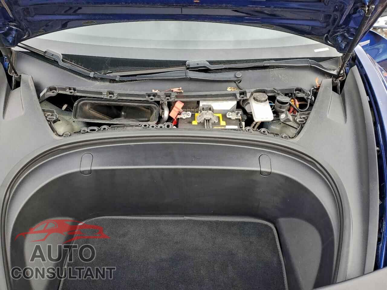 TESLA MODEL 3 2018 - 5YJ3E1EA1JF013123