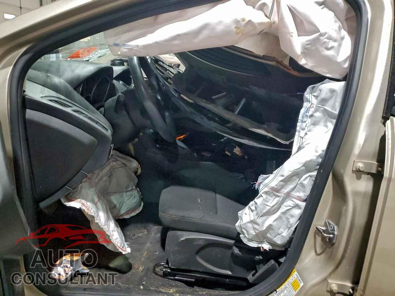 FORD FOCUS 2018 - 1FADP3FE2JL256745