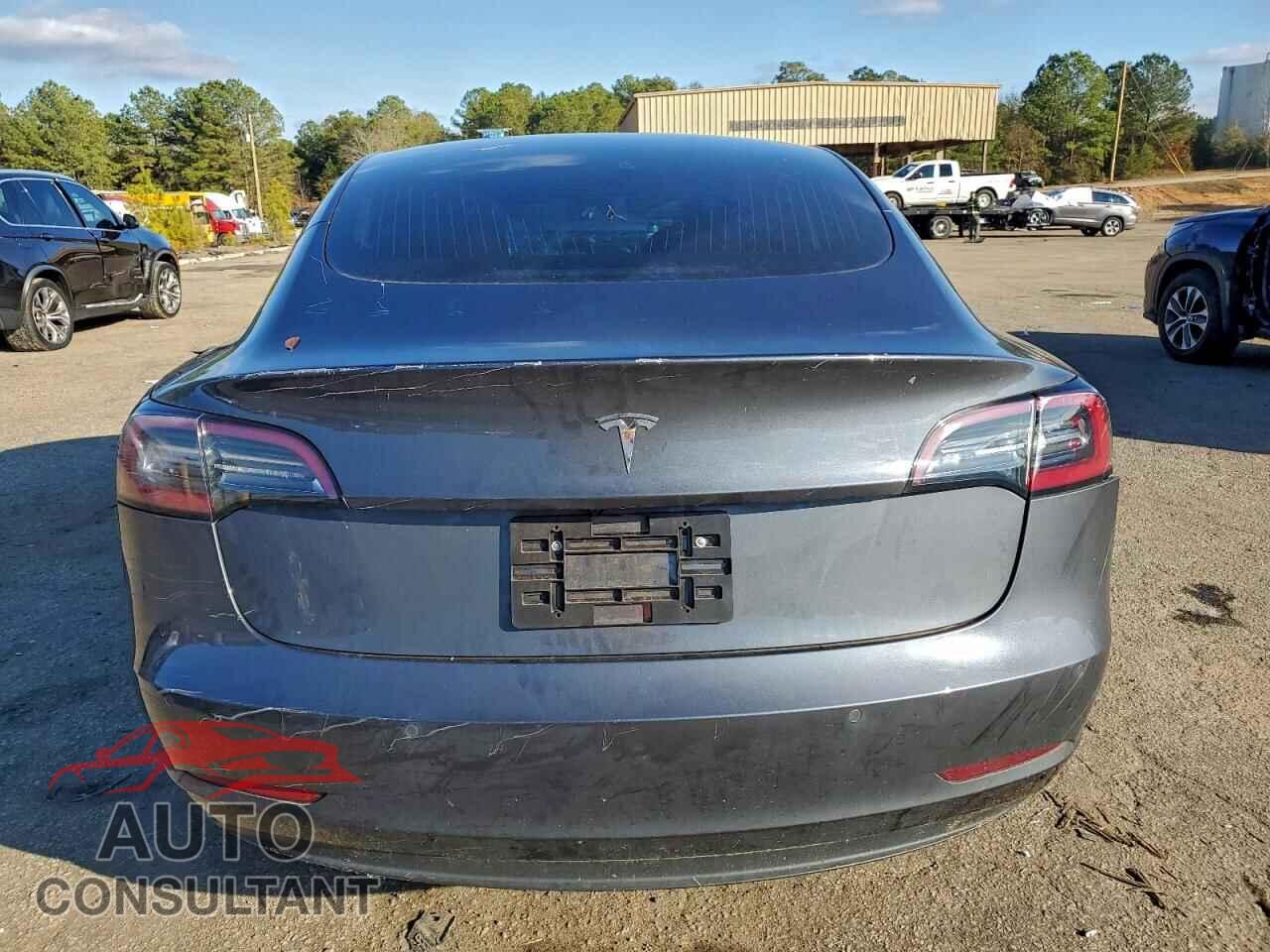 TESLA MODEL 3 2020 - 5YJ3E1EA3LF658035