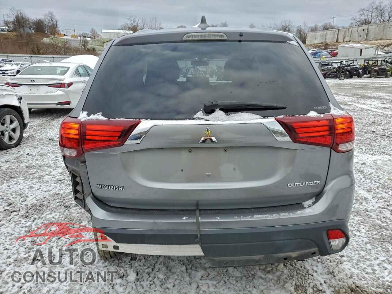 MITSUBISHI OUTLANDER 2018 - JA4AZ3A37JJ005335