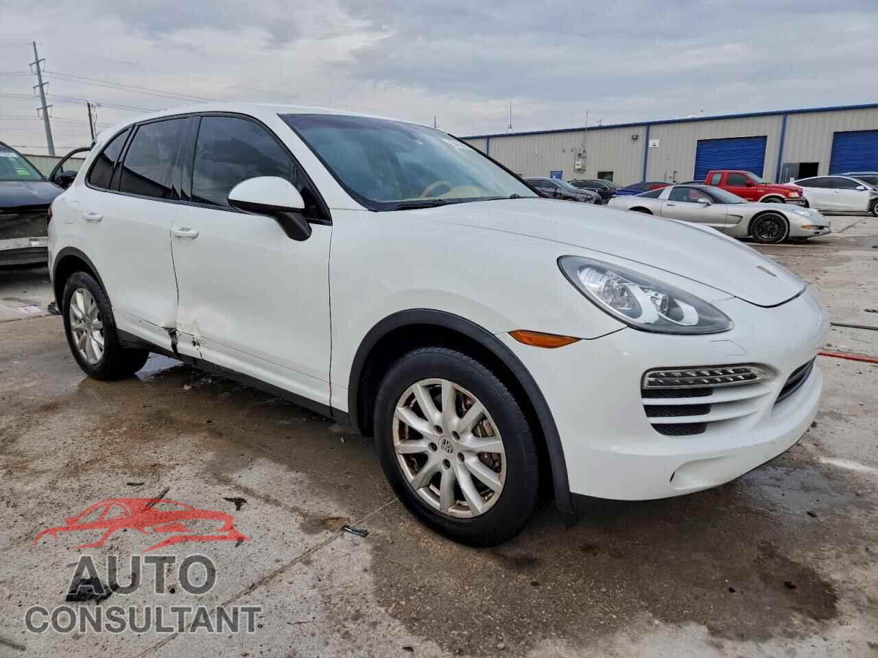PORSCHE CAYENNE 2012 - WP1AA2A24CLA07158