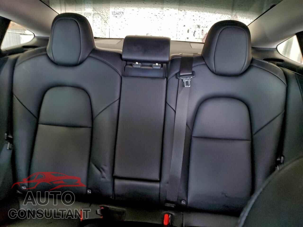 TESLA MODEL 3 2021 - 5YJ3E1EC4MF029547
