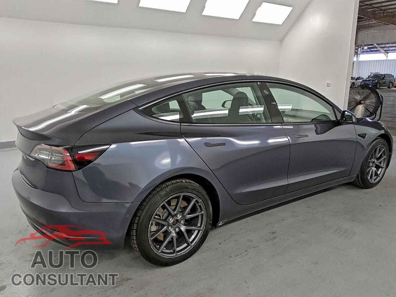 TESLA MODEL 3 2022 - 5YJ3E1EA4NF289320