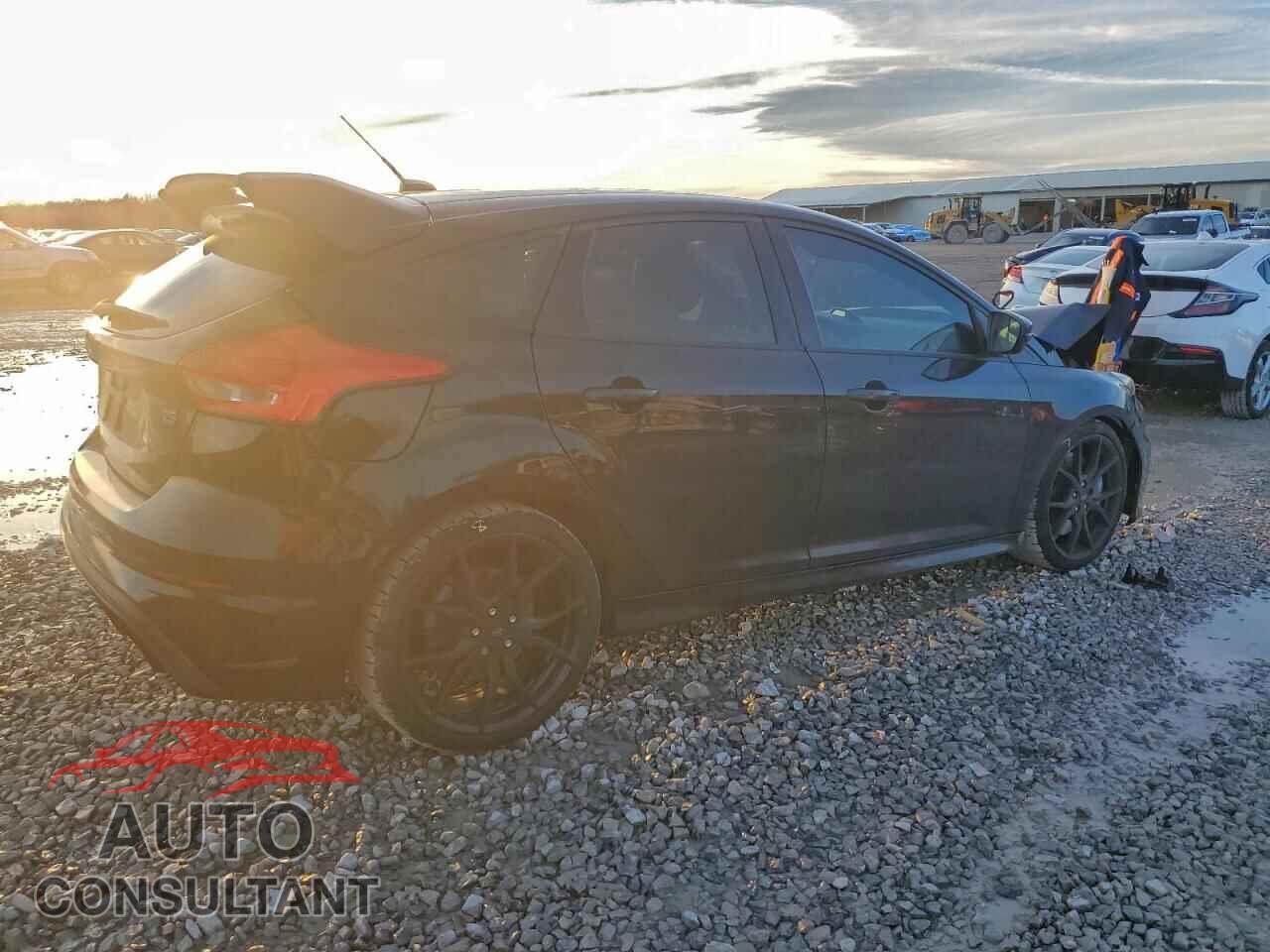 FORD FOCUS 2017 - WF0DP3THXH4122883