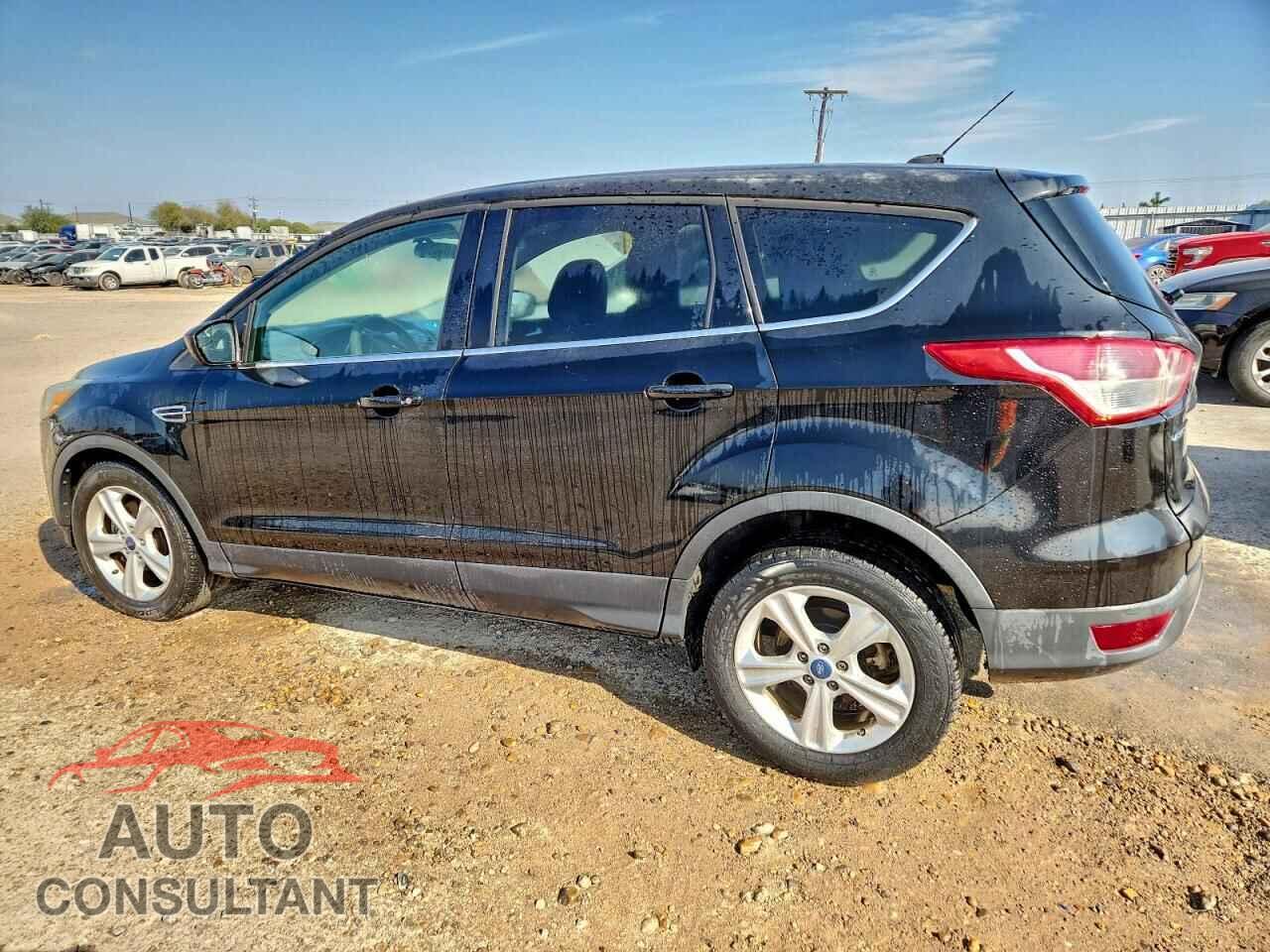 FORD ESCAPE 2016 - 1FMCU0G92GUC12922
