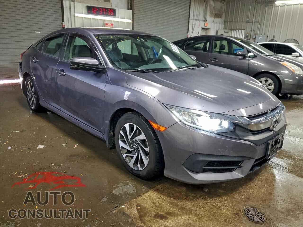 HONDA CIVIC 2017 - 19XFC2F76HE079551