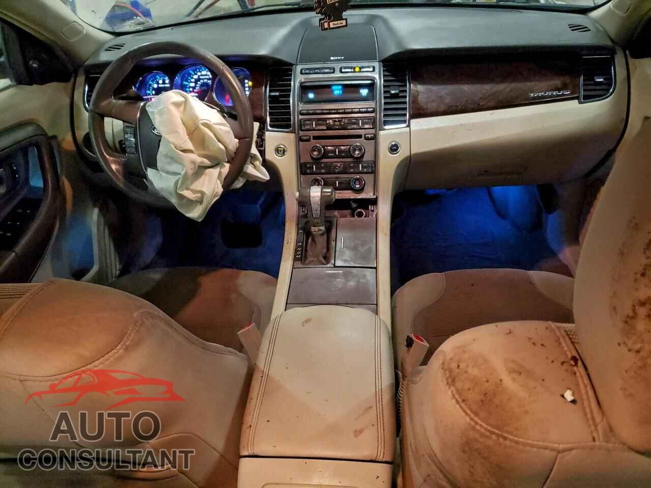 FORD TAURUS 2011 - 1FAHP2EW1BG121949