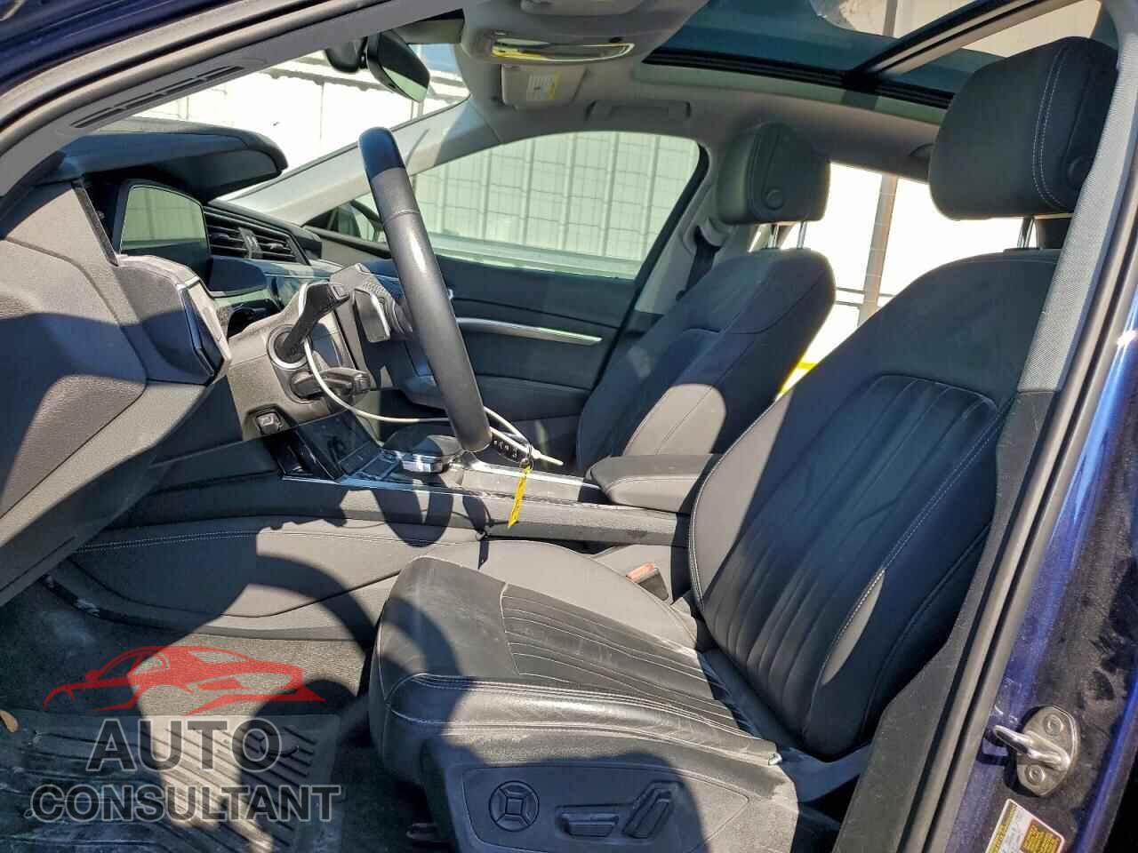 AUDI E-TRON 2021 - WA1AAAGE4MB024265