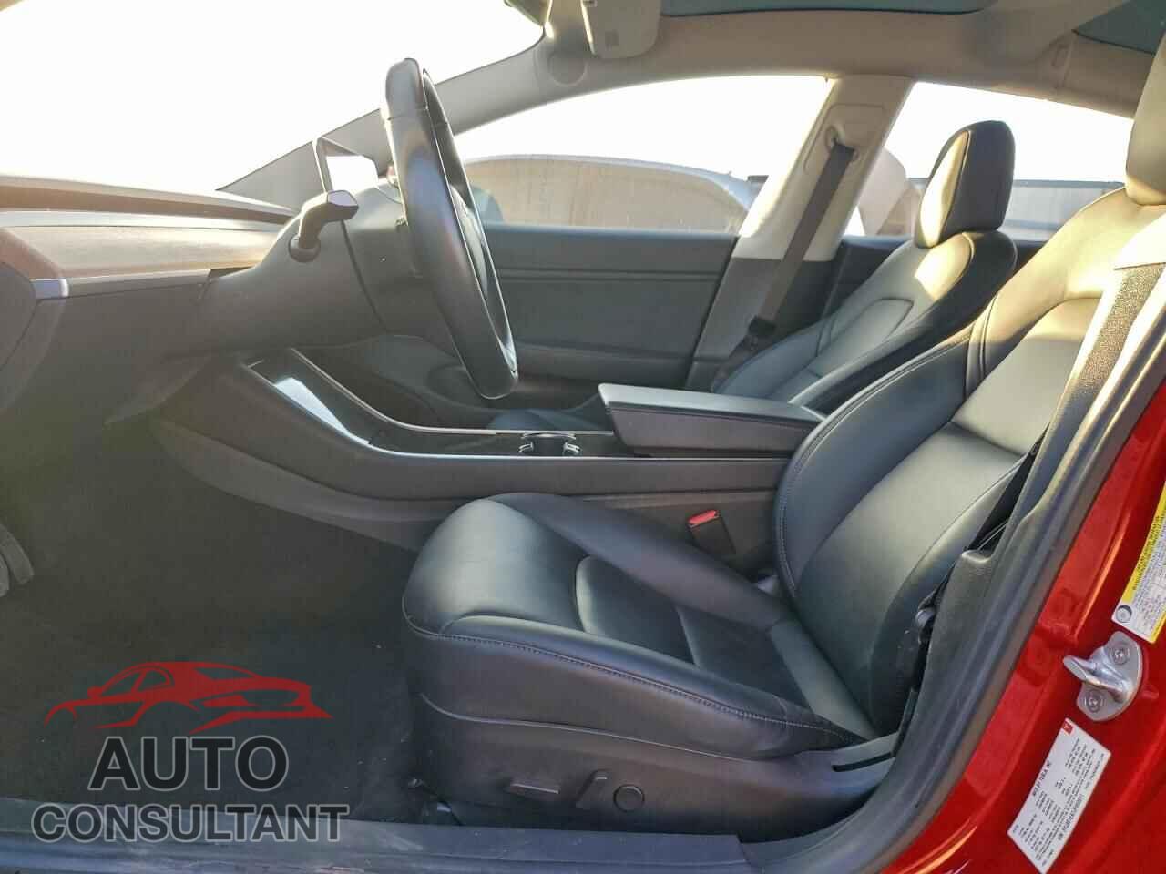 TESLA MODEL 3 2018 - 5YJ3E1EA7JF052511