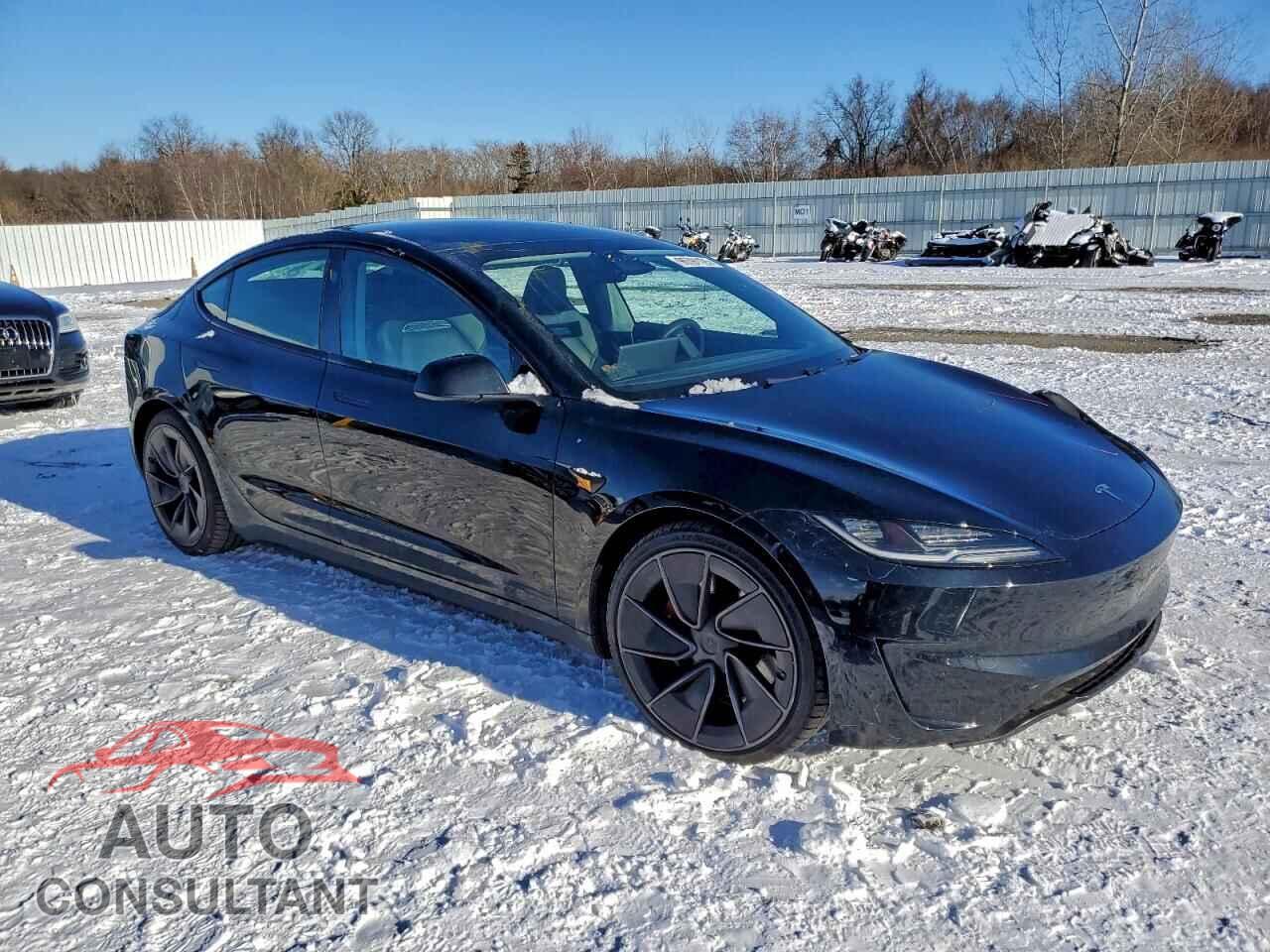 TESLA MODEL 3 2024 - 5YJ3E1ET2RF807075
