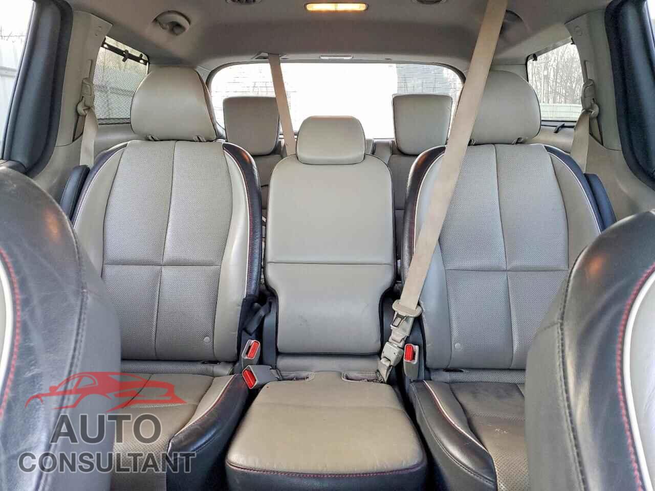 KIA All Models 2017 - KNDMB5C19H6268518