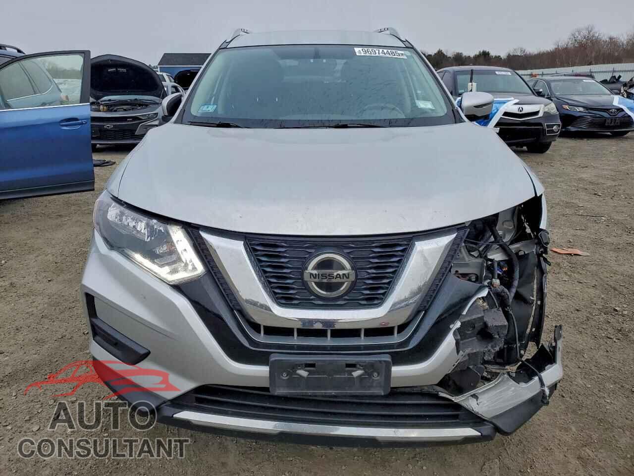 NISSAN ROGUE 2018 - KNMAT2MV1JP543203