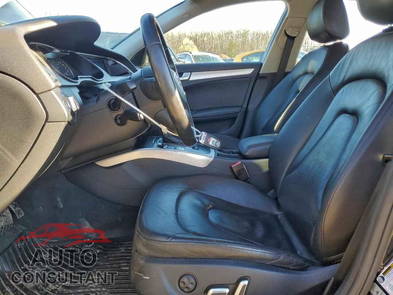 AUDI A4 2013 - WAUFFAFL6DN009369