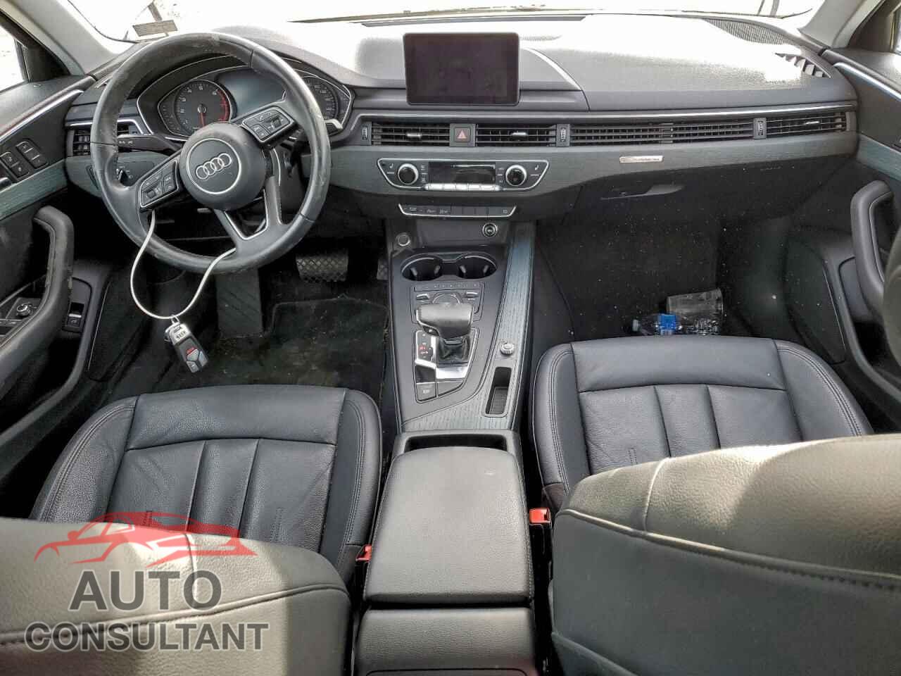 AUDI A4 2018 - WAUDNAF43JA045543