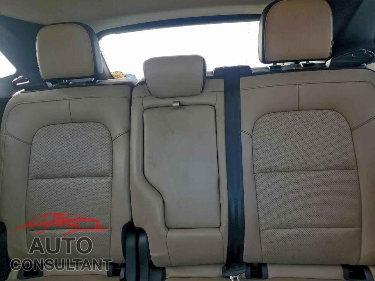 FORD ESCAPE 2020 - 1FMCU0H65LUA69348
