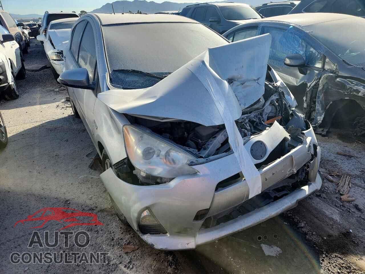 TOYOTA PRIUS 2012 - JTDKDTB38C1527613