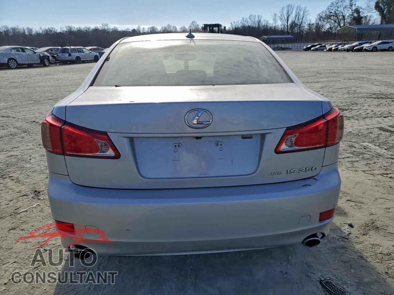 LEXUS IS 2012 - JTHCF5C29C5059673