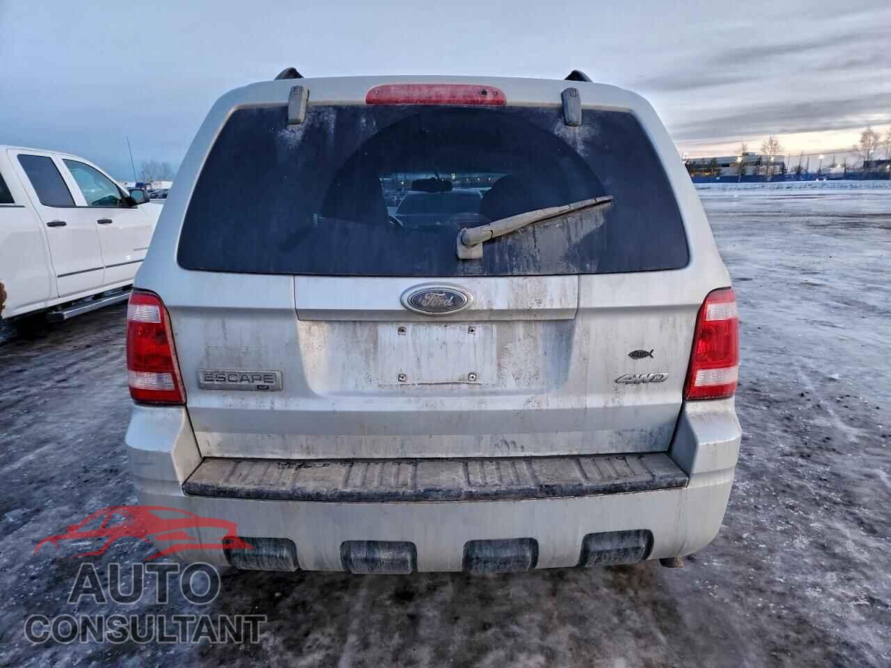 FORD ESCAPE 2011 - 1FMCU9DG9BKB05720