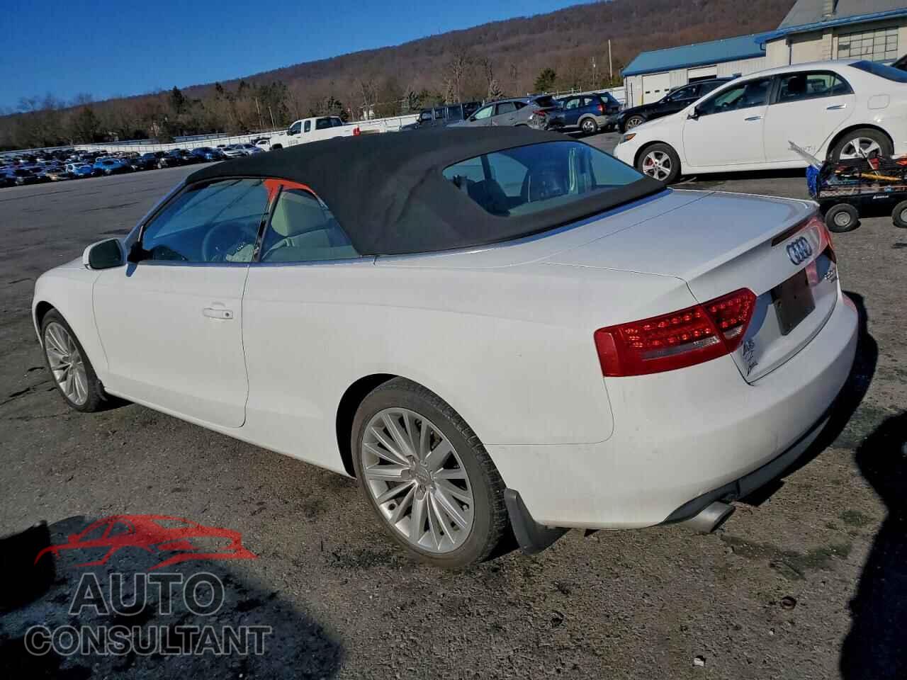 AUDI A5 2012 - WAULFAFH2CN004084