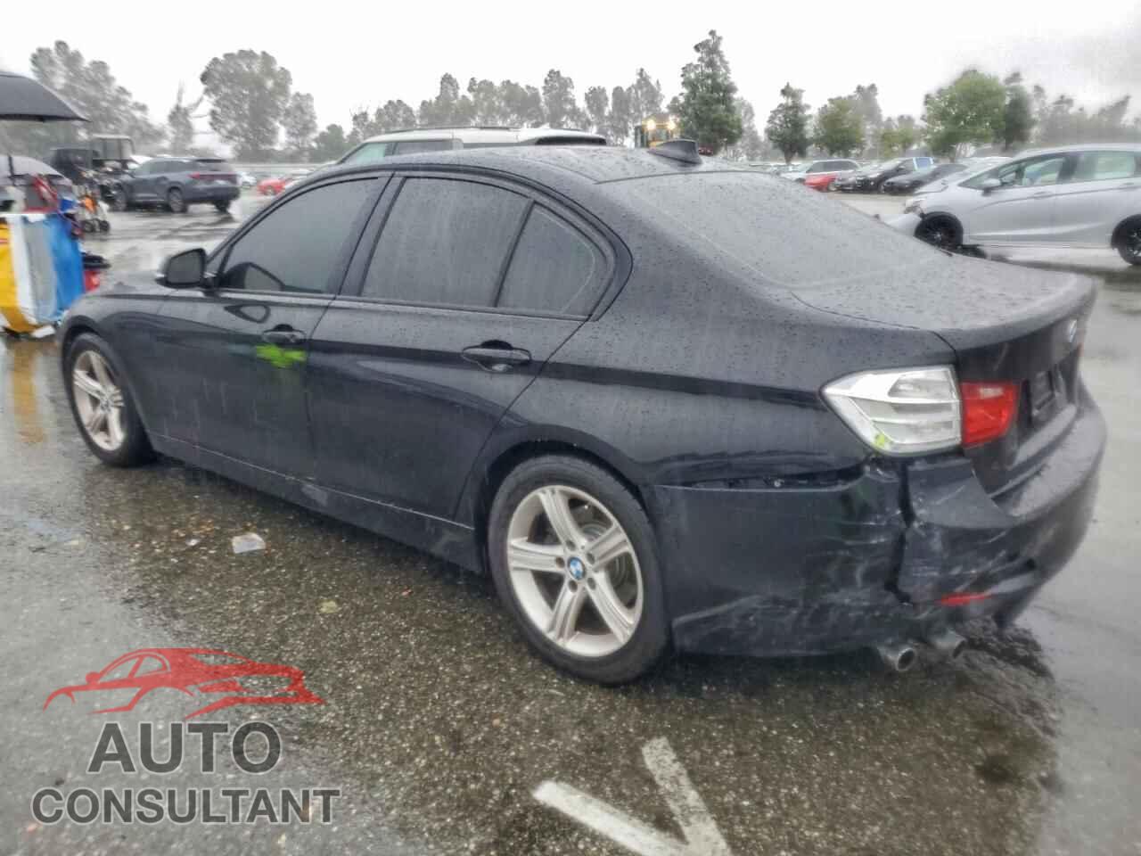 BMW 3 SERIES 2014 - WBA3C1C58EK109963