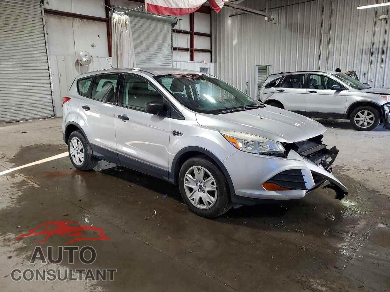 FORD ESCAPE 2015 - 1FMCU0F78FUC06993