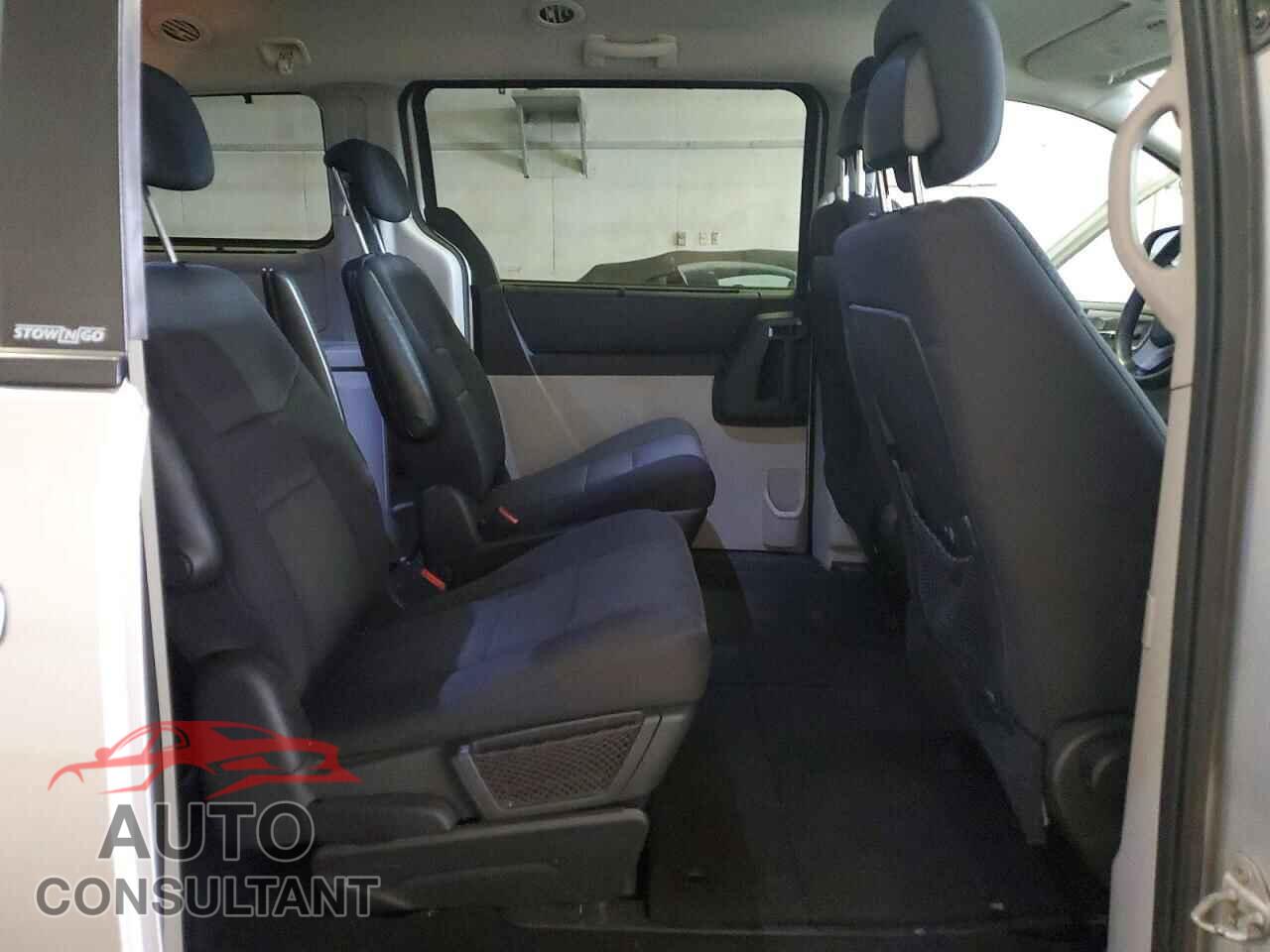DODGE CARAVAN 2010 - 2D4RN6DX6AR336720