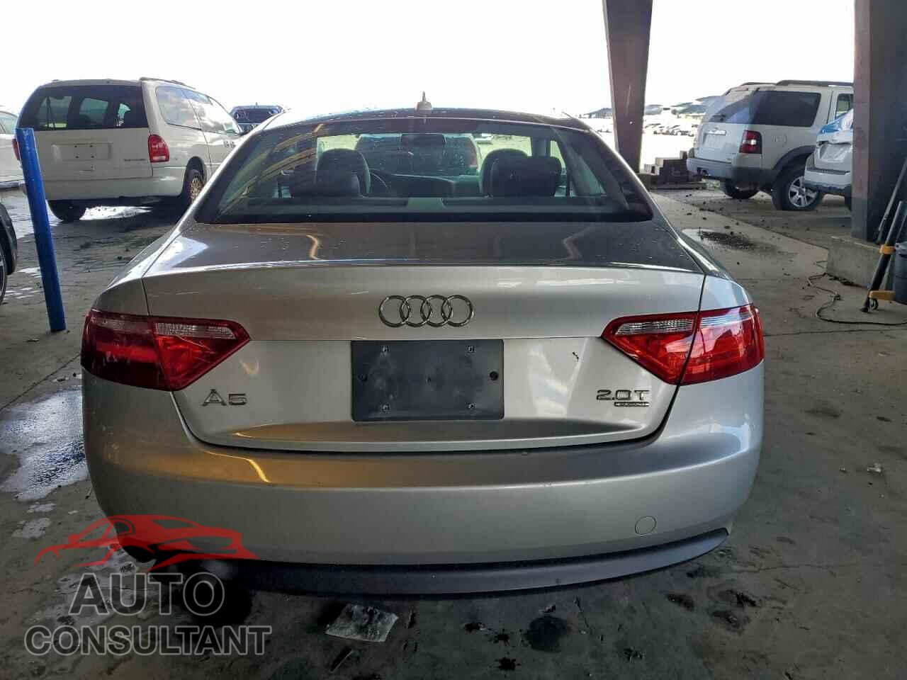 AUDI A5 2010 - WAUCFAFR4AA054613
