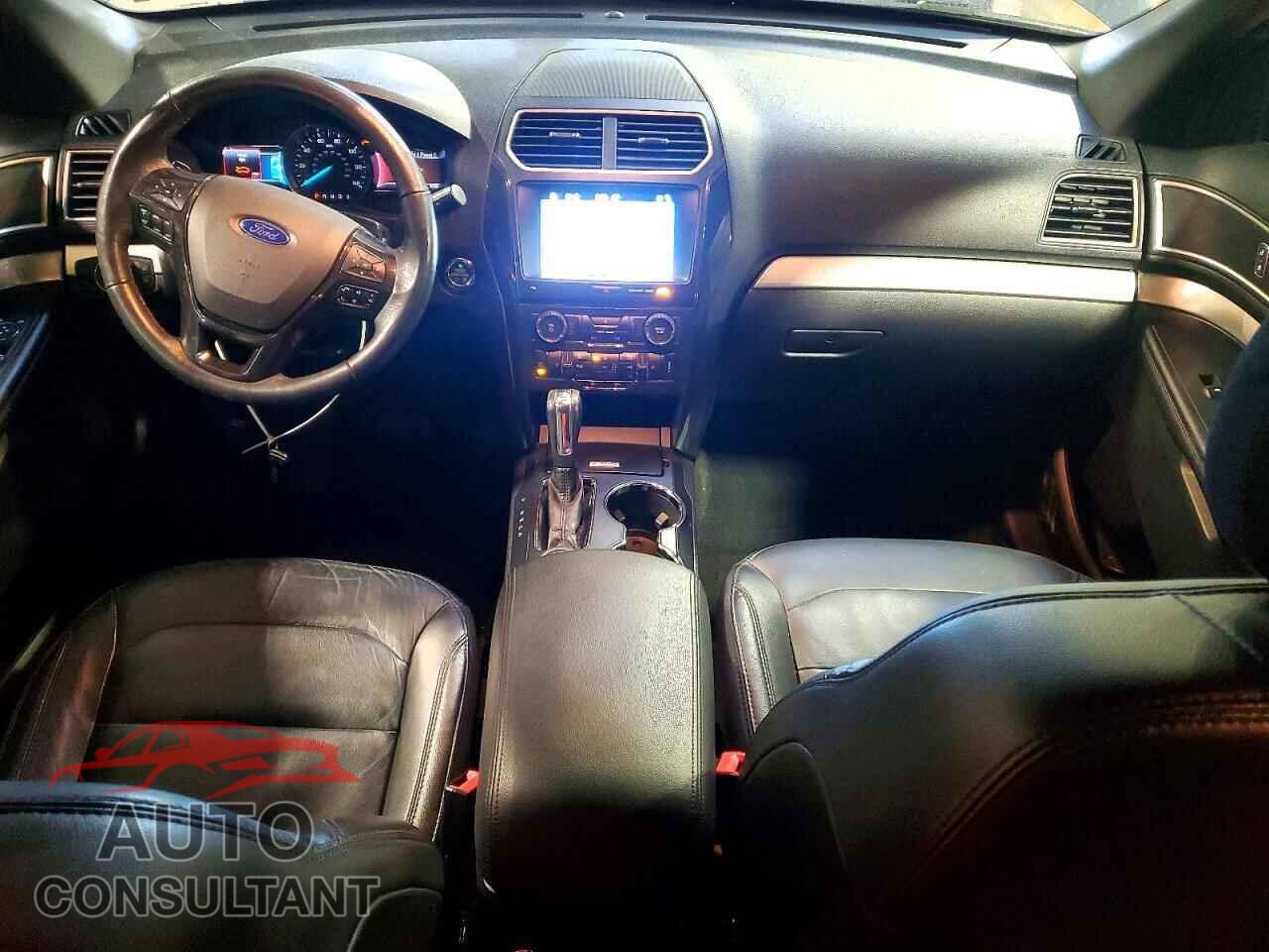 FORD EXPLORER 2017 - 1FM5K8D87HGE32307