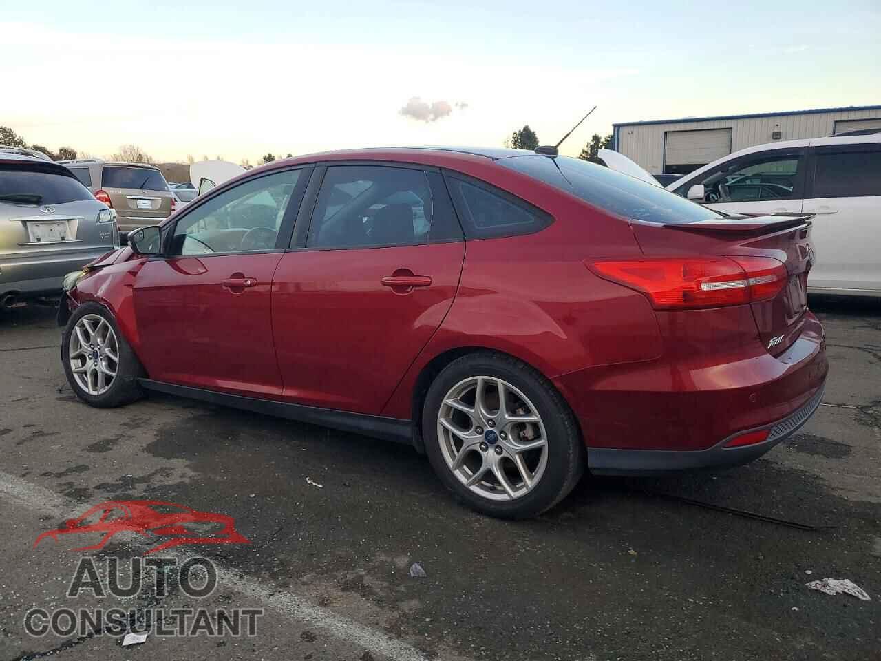 FORD FOCUS 2015 - 1FADP3F28FL349363