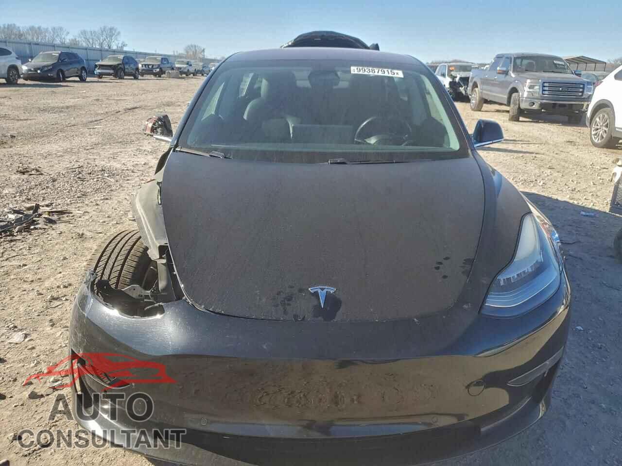 TESLA MODEL 3 2018 - 5YJ3E1EB5JF182747