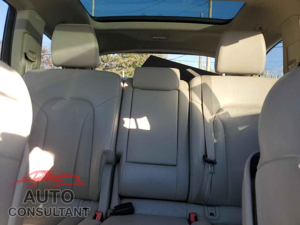 AUDI Q7 2012 - WA1DGAFE6CD007029